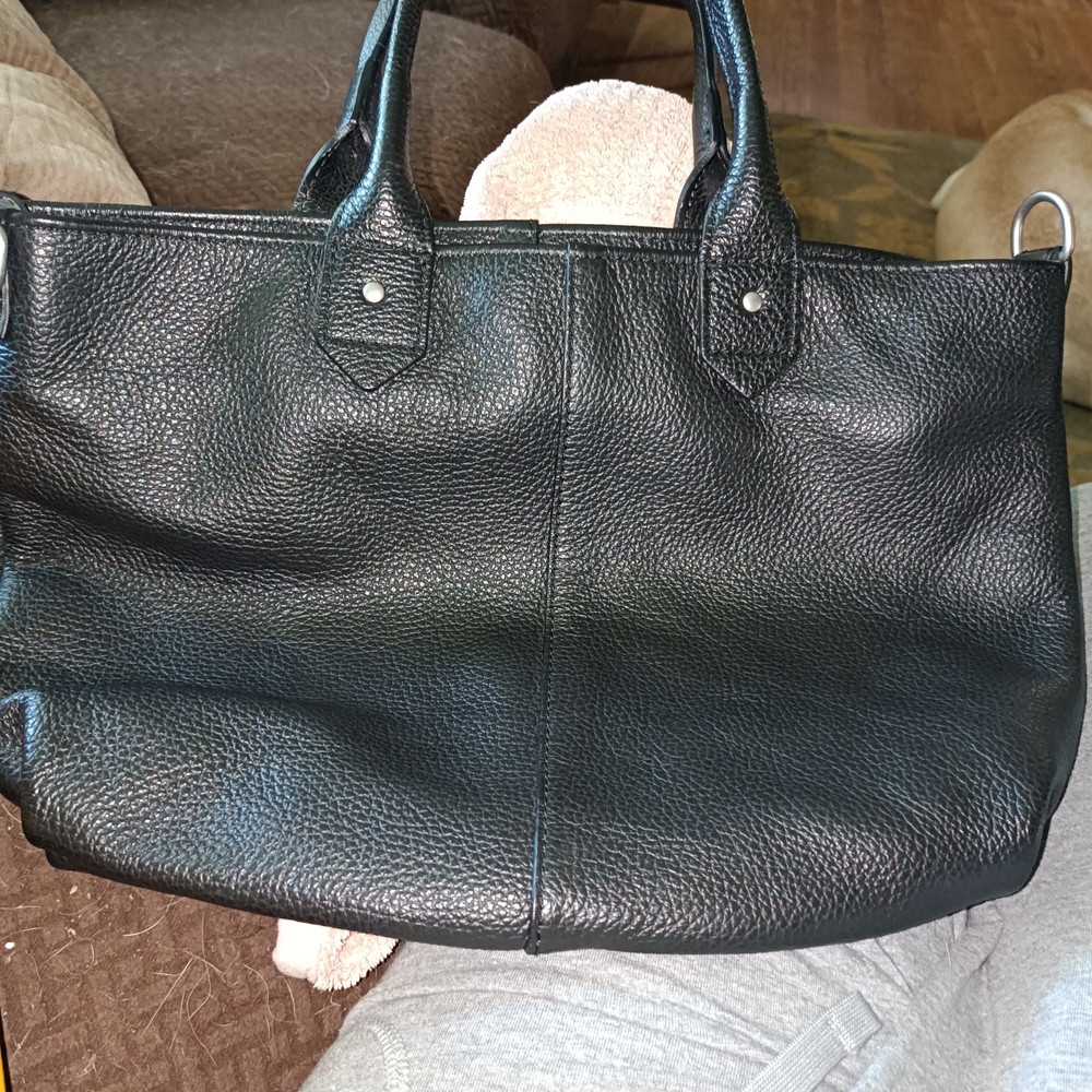 Elegant Black Leather  Bag